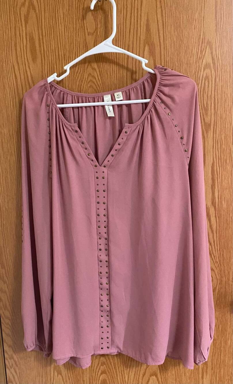Tacera Pink Long Sleeve V-Neck Blouse with Metallic Stud Trim Size XL